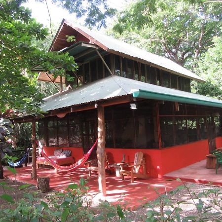 Casa Mymy Hostel Playa Negra Exterior photo